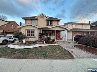 1024 Jassamine Way Unit 2, Fort Lee, NJ 07024