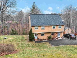 18A Chagnon Ln, Hudson, NH 03051