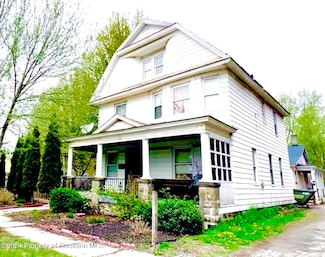 611 Hemlock St, Scranton, PA 18505