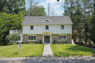 45 Fenimore Rd, New Rochelle, NY 10804