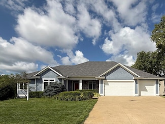 2773 Clover Place SW, Rochester, MN 55902