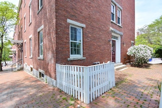 125 W Merrimack St Unit 2, Manchester, NH 03101