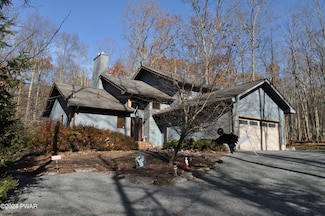 123 Fern Dr, Canadensis, PA 18325