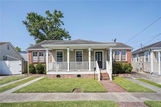 536 Honore Dr, New Orleans, LA 70121