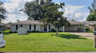 2619 Prienwood Dr, Lake Charles, LA 70605