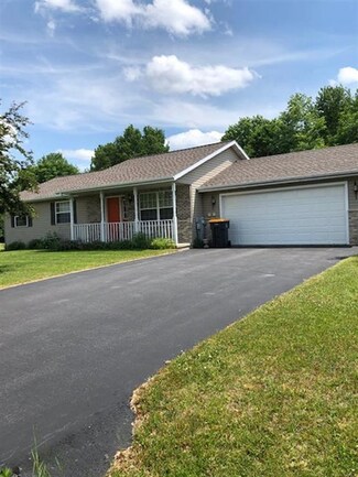 9403 Meadow Creek Ln, Schofield, WI 54476