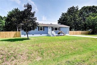 6999 Linda Cir, Hayes, VA 23072