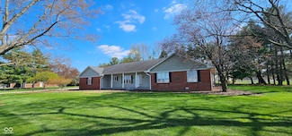 965 W New Rd, Greenfield, IN 46140