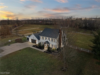 48764 Hillcrest Dr, Saint Clairsville, OH 43950