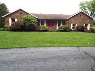 1110 Burr Oak Blvd, Nelsonville, OH 45764