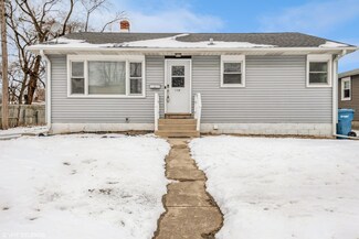114 E Glen Park Ave, Griffith, IN 46319