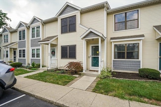 907 Soramill Ln Unit 8E, Columbus, OH 43085