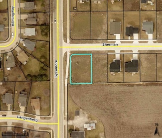 1701 Sherman Dr, Iowa City, IA 52240