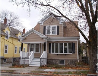 24 Bullock St, New Bedford, MA 02740