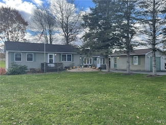 163 Czebeniak Rd, Parish, NY 13131