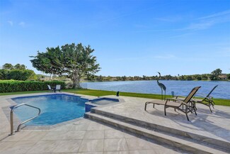 10414 Bermuda Dr, Hollywood, FL 33026
