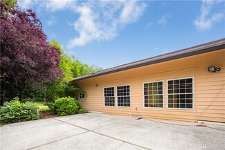 32901 NE 236th St, Yacolt, WA 98675