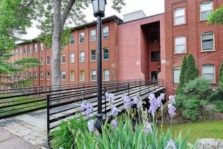 222 Williams St E Unit 223, Glastonbury, CT 06033