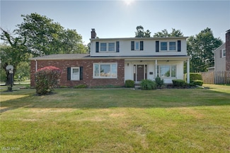 4939 Shankland Rd, Willoughby, OH 44094