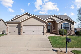 3100 Birmingham Dr, Glen Carbon, IL 62034