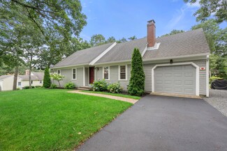 6 Tupelo Dr, Harwich, MA 02645