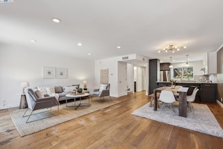 3032 Alta Vista, Alameda, CA 94502
