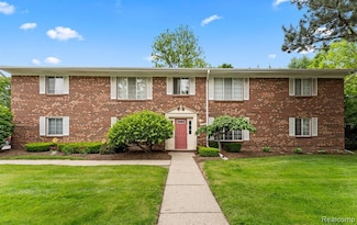 575 E Lincoln St Unit 2, Birmingham, MI 48009