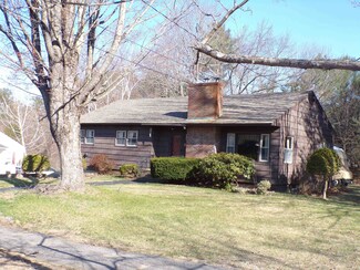 10 Liberty Ave, Franklin, NH 03235