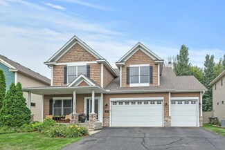 2479 Schneider Ct, Chaska, MN 55318
