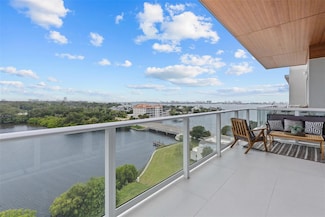 1020 Sunset Point Rd Unit 712, Clearwater, FL 33755