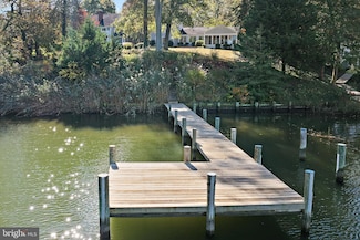 3137 Catrina Ln, Annapolis, MD 21403