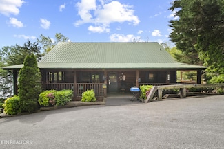 824 Bear Run Way, Sevierville, TN 37862