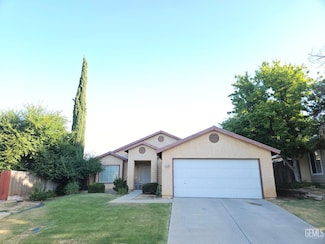 6208 Stonegate Dr, Bakersfield, CA 93306