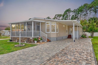 924 Blue Heron Blvd, Osteen, FL 32764