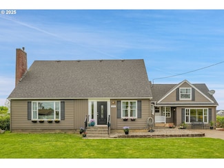 10701 N Pershing St, Mount Angel, OR 97362