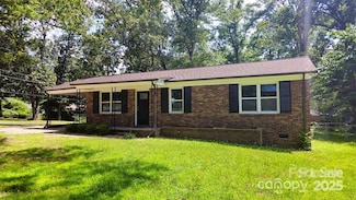 203 Witten Ln, Gastonia, NC 28052