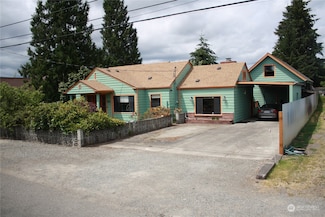 1023 111th St S, Tacoma, WA 98444