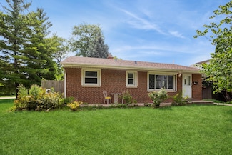 441 E Berteau Ave, Elmhurst, IL 60126