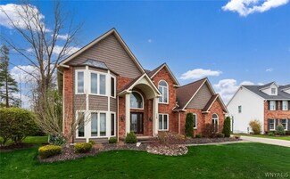116 Summershade Ct, East Amherst, NY 14051