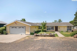 814 S Summit Ave, Rosalia, WA 99170