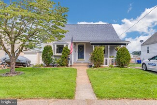 345 Center Ave, Runnemede, NJ 08078