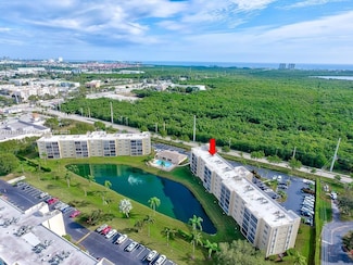 170 SE 5th Ave Unit 505, Dania, FL 33004