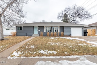 1808 Braman Ave, Bismarck, ND 58501