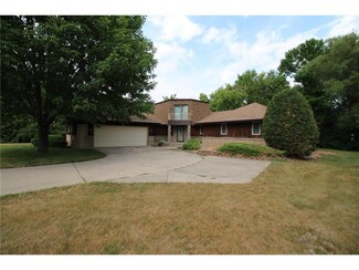 329 Milkyway St N, Cosmos, MN 56228