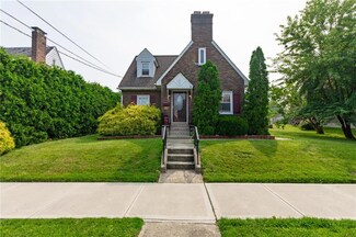 1619 Burkhardt St, Hellertown, PA 18055