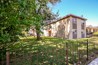 9152 S Halsted St, Chicago, IL 60620