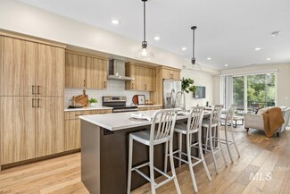 2292 W Kootenai St, Boise, ID 83705