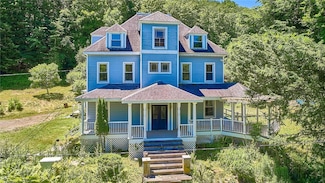 807 Swiss Hill Rd N, Jeffersonville, NY 12748