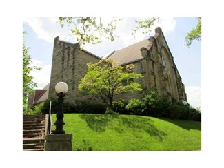 101 Custer Ave, Vandergrift, PA 15690