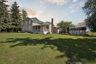 1271 Lein Dr, Edgerton, WI 53534